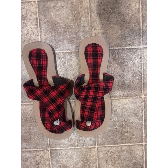 Maasai Handmade unisex Recycled Tire/Tyre Akala Sandals 9 to 10 main image 4